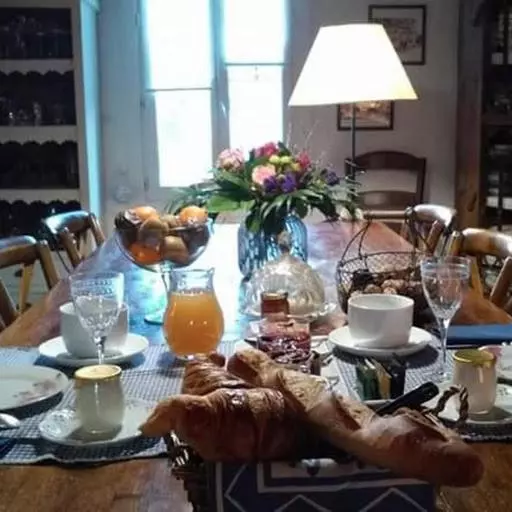 Aamiaismajoitus (B&B) Le Clos D'isabelle