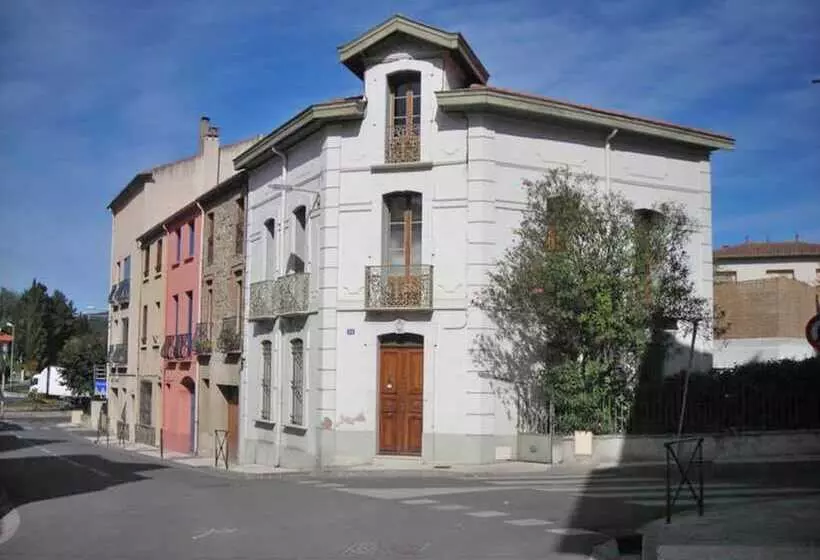 Aamiaismajoitus (B&B) L'escalivade