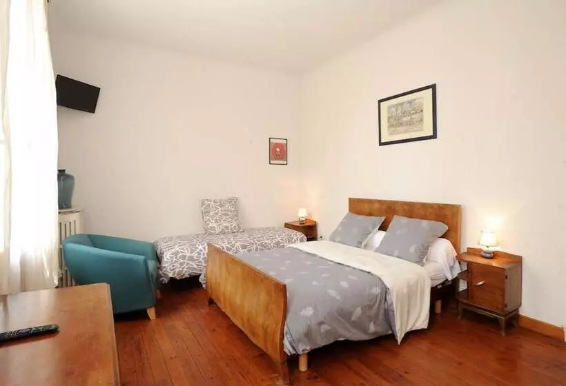 Aamiaismajoitus (B&B) L'escalivade