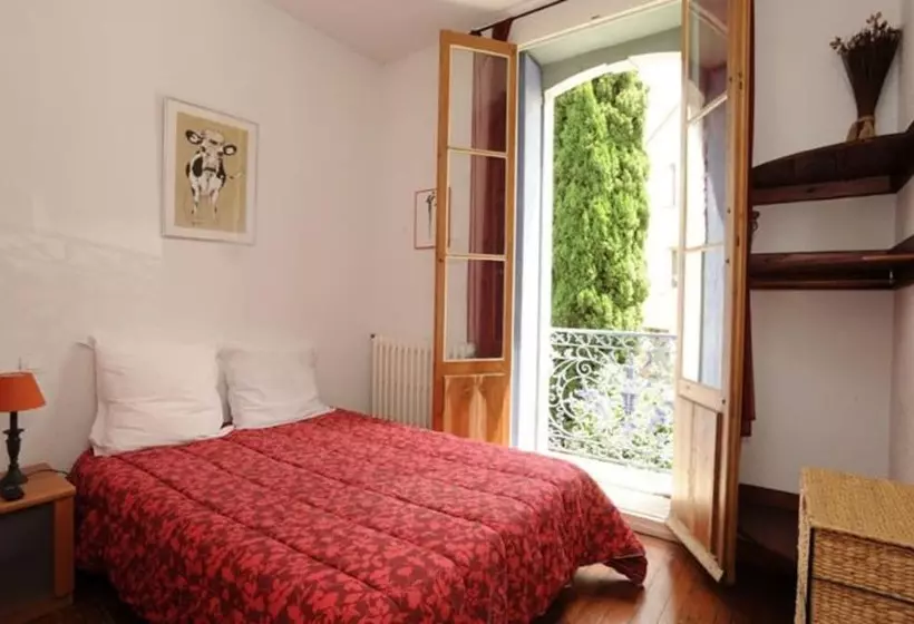 Aamiaismajoitus (B&B) L'escalivade