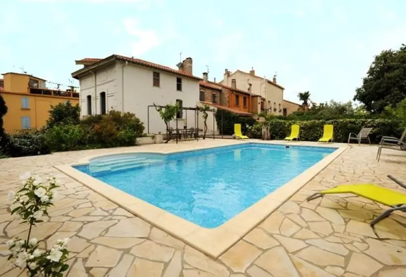 Aamiaismajoitus (B&B) L'escalivade
