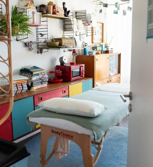 تختخواب و صبحانه Maison Jalon