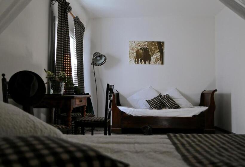 تختخواب و صبحانه Mas Du Menage En Camargue Manade Clauzel