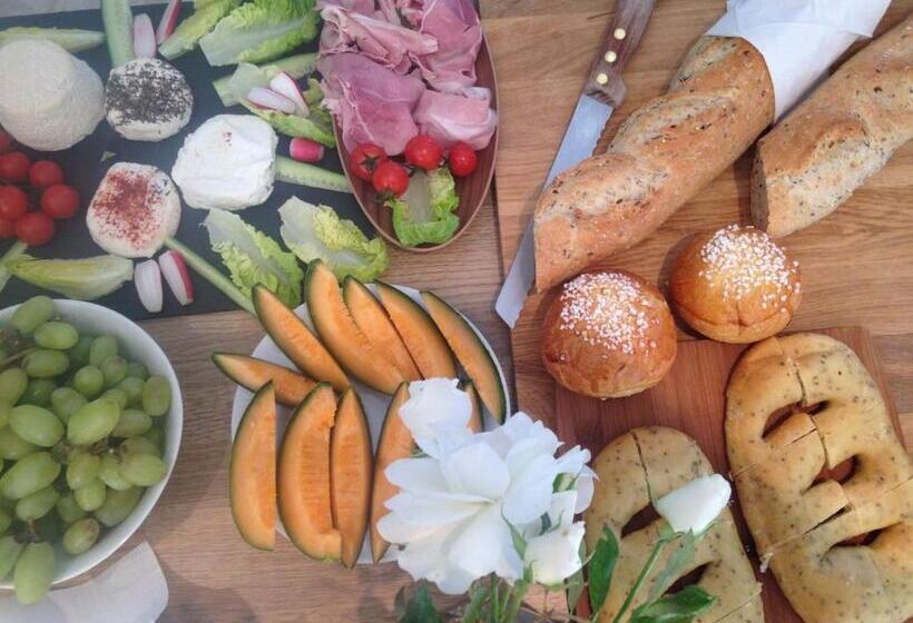 住宿加早餐  Mas Notre Dame