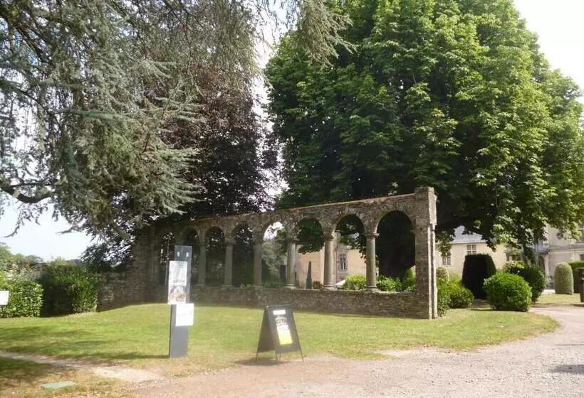 هتل Auberge Bretonne