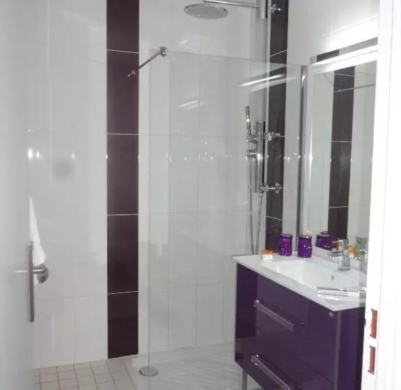 هتل Auberge Bretonne
