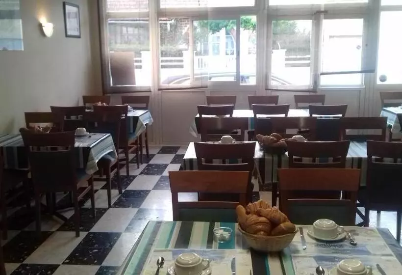 هتل Le Bon Soleil