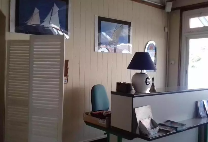 هتل Le Bon Soleil