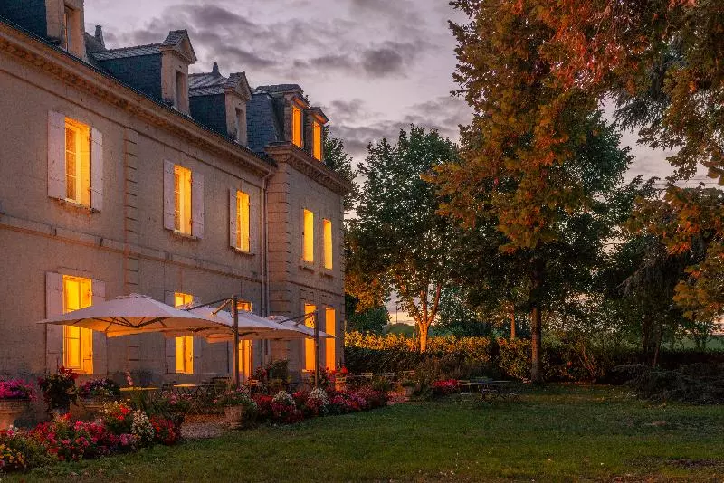 ホテル Le Domaine De Mestré, The Originals Relais