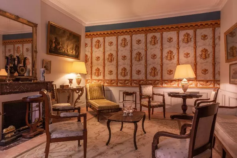 ホテル Le Domaine De Mestré, The Originals Relais