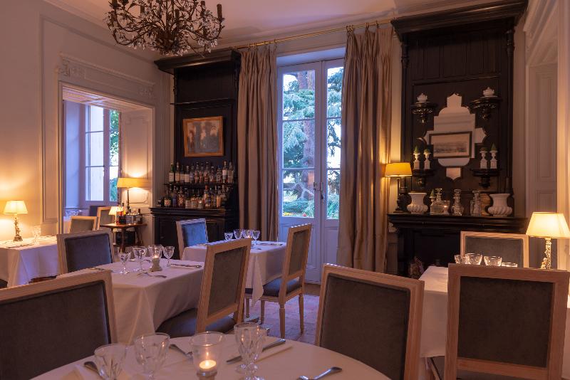 בית מלון כפרי Le Domaine De Mestré, The Originals Relais