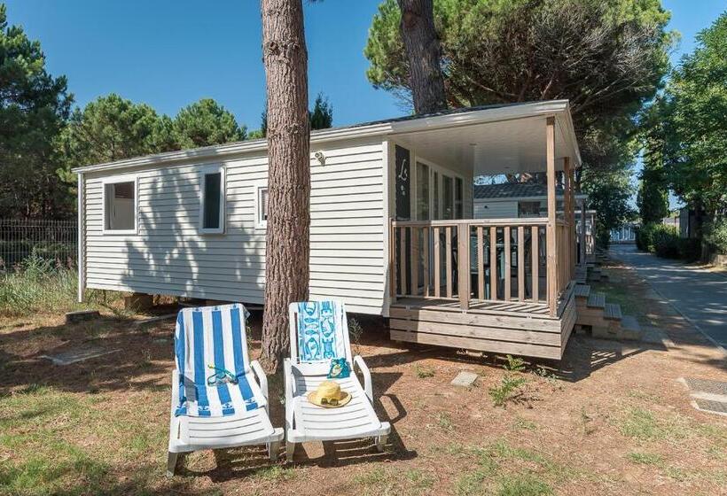 בית מלון כפרי L'hôtel Du Méditerranée