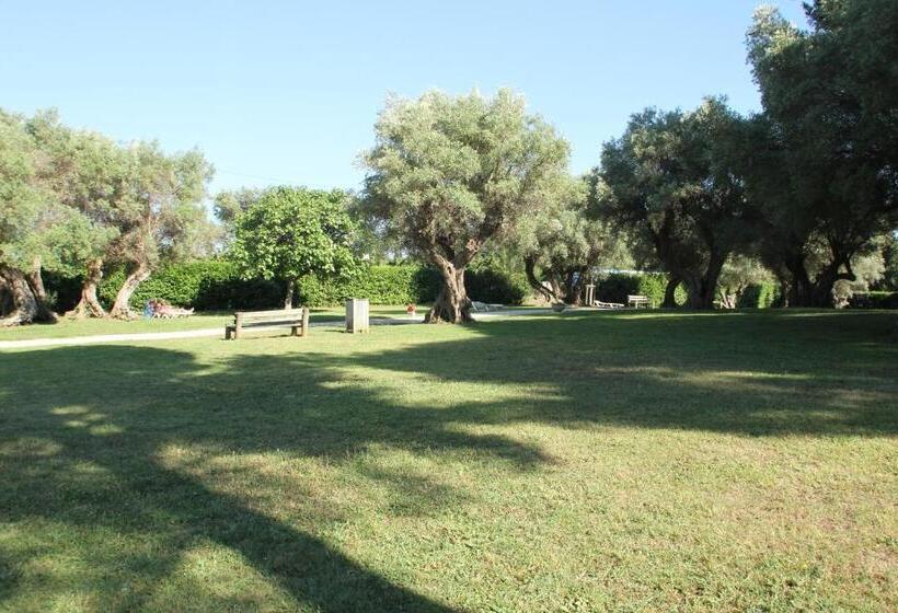 Курорт Club La Font Des Horts