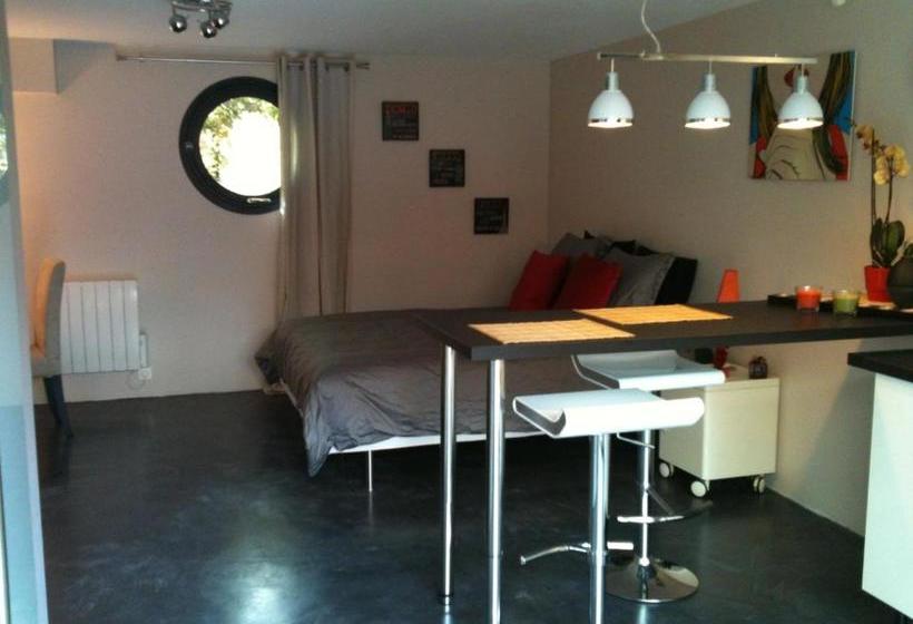 تختخواب و صبحانه Beauséjour Porte De Versailles Expo