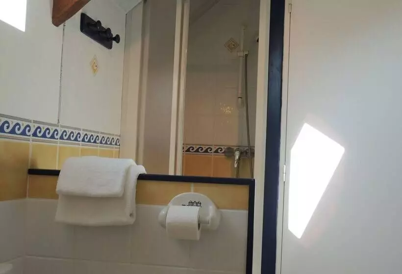 Aamiaismajoitus (B&B) Chambres D Hotes Les Pieris