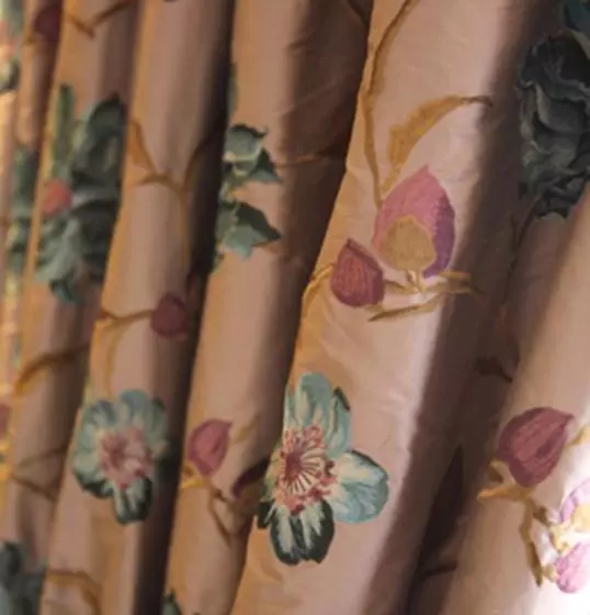ベッドアンドブレックファースト Chambres D'hôtes La Closerie Des Trois Marottes