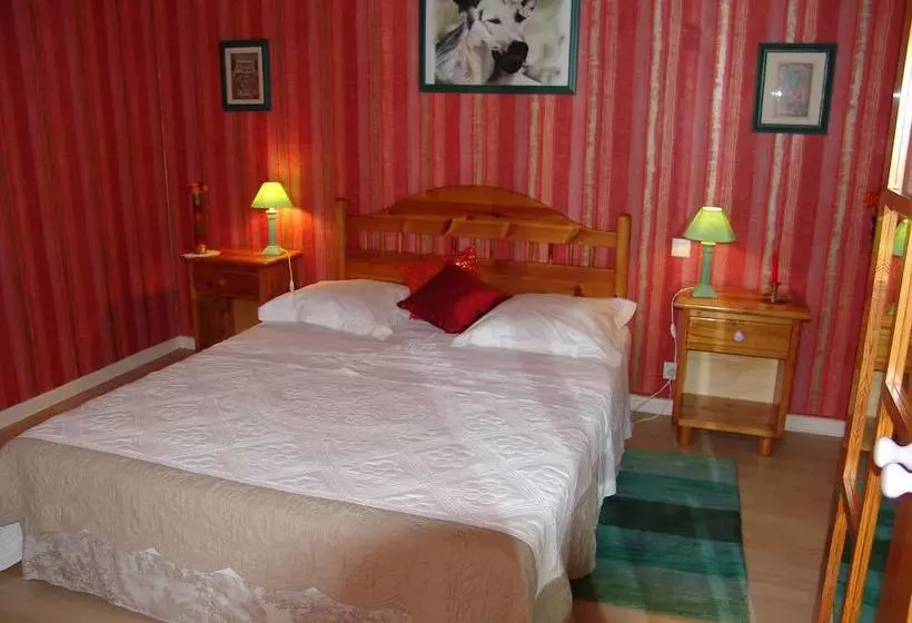 Aamiaismajoitus (B&B) Chambres D'hôtes La Toast Vin