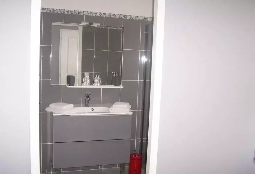 ベッドアンドブレックファースト Chambres D'hôtes Les Sables