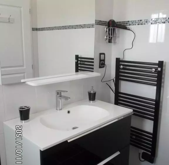 ベッドアンドブレックファースト Chambres D'hôtes Les Sables