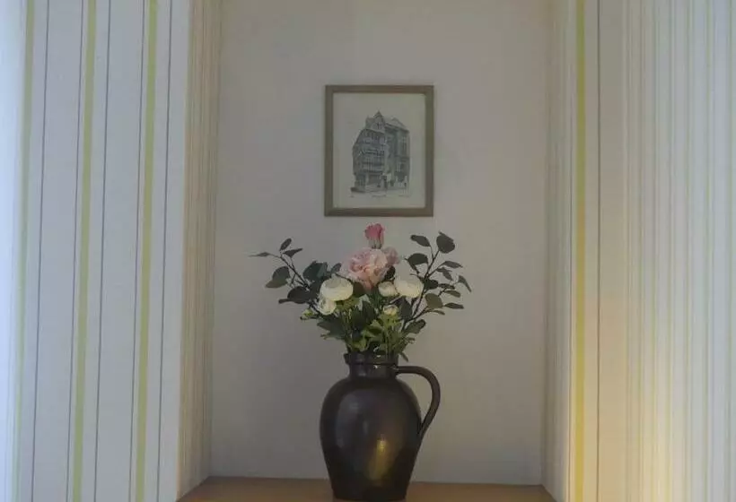 Aamiaismajoitus (B&B) Chambres D Hotes Les Pieris