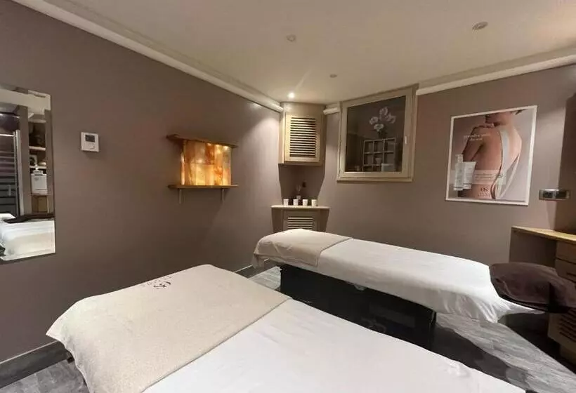 ベッドアンドブレックファースト Domaine Du Clos Fleuri Spa