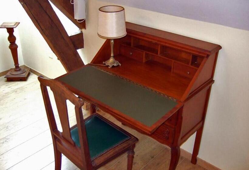 تختخواب و صبحانه La Ferme Du Pech