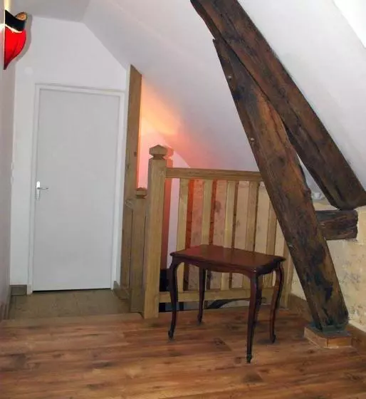 تختخواب و صبحانه La Ferme Du Pech