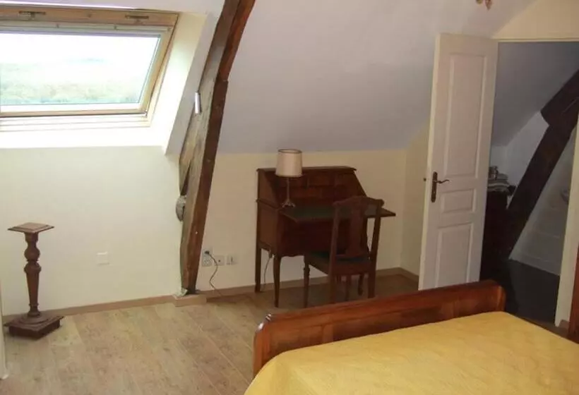 تختخواب و صبحانه La Ferme Du Pech