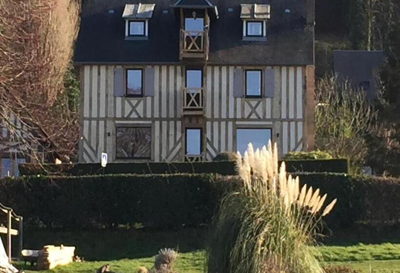 ベッドアンドブレックファースト La Maison De La Plage La Cerisaie