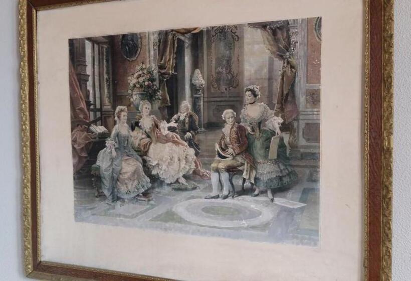 تختخواب و صبحانه La Villa L Argentine