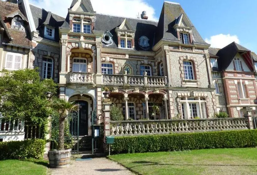 تختخواب و صبحانه La Villa L Argentine