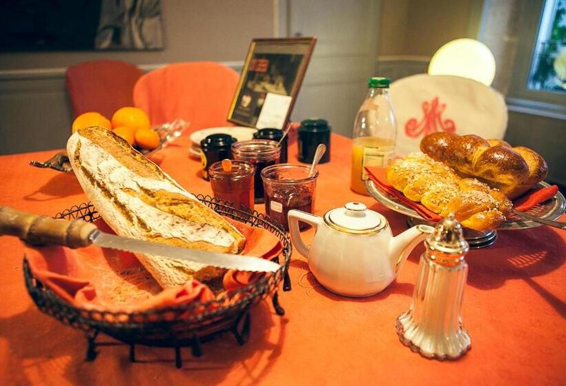 민박 L'atelier Du Peintre