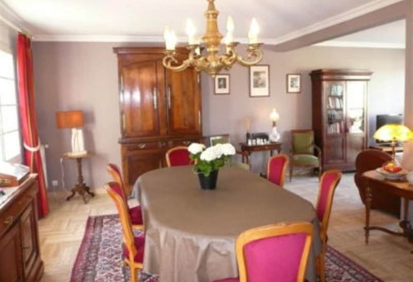 ベッドアンドブレックファースト Le Clos Du Pont Martin