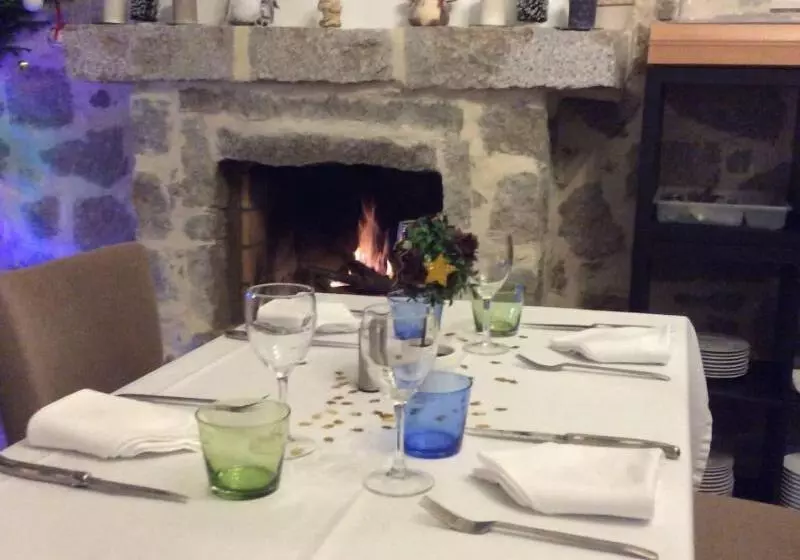 ベッドアンドブレックファースト & Restaurant Les Bergeries D'alata