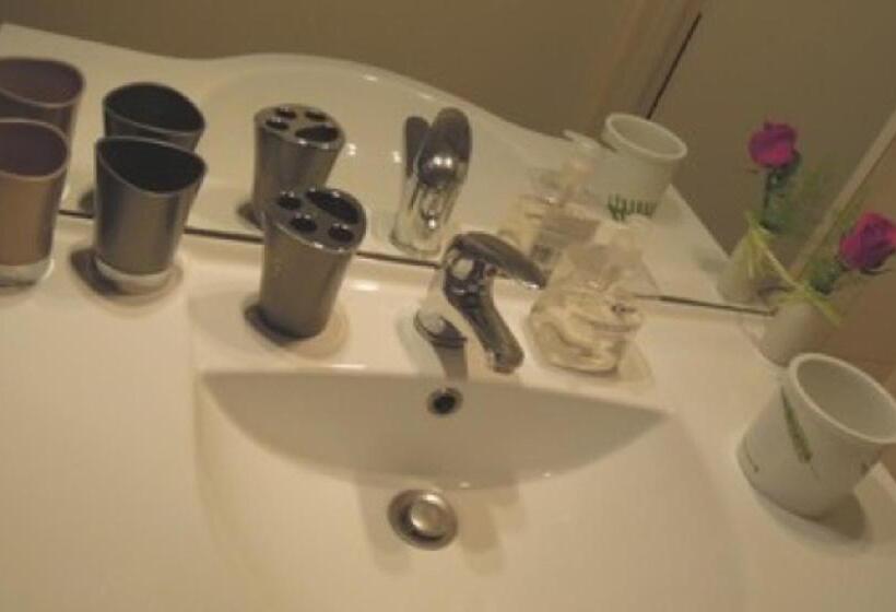 تختخواب و صبحانه Toit Pour Vous Chambre D Hôtes