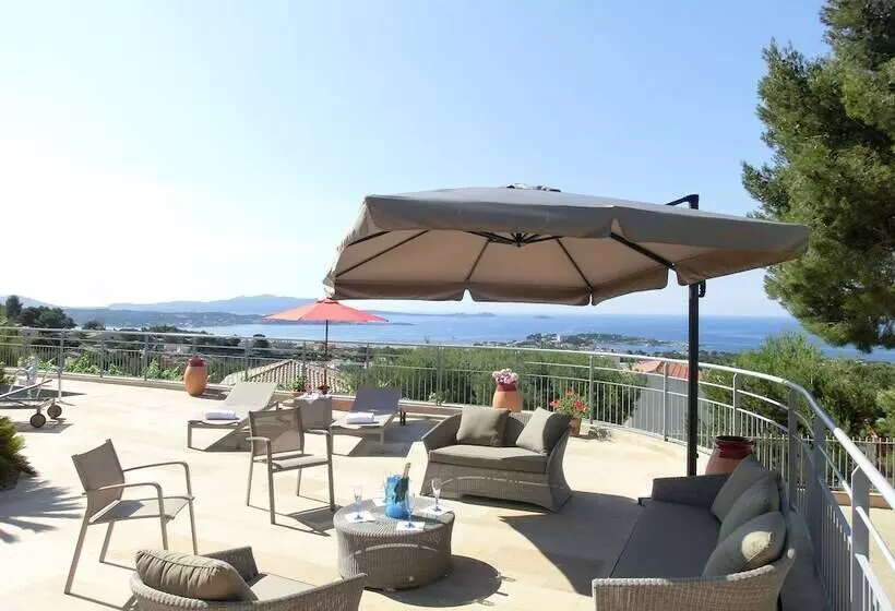 Aamiaismajoitus (B&B) Villa Azur Golf