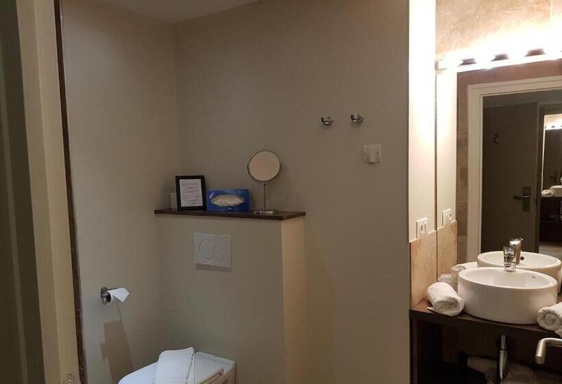 فندق Au Bon Coin