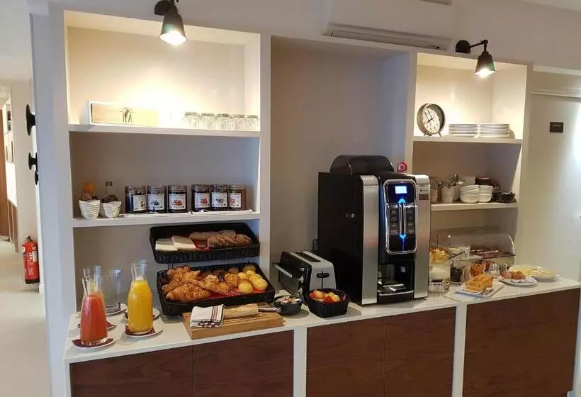 ホテル Au Bon Coin