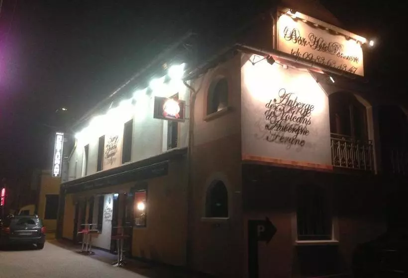 Hotelli Auberge Des Volcans D Auvergne