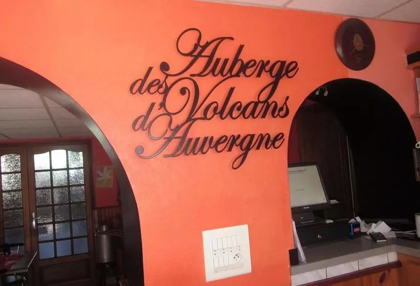 Hotelli Auberge Des Volcans D Auvergne