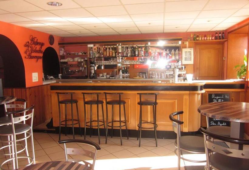 Отель Auberge Des Volcans D Auvergne