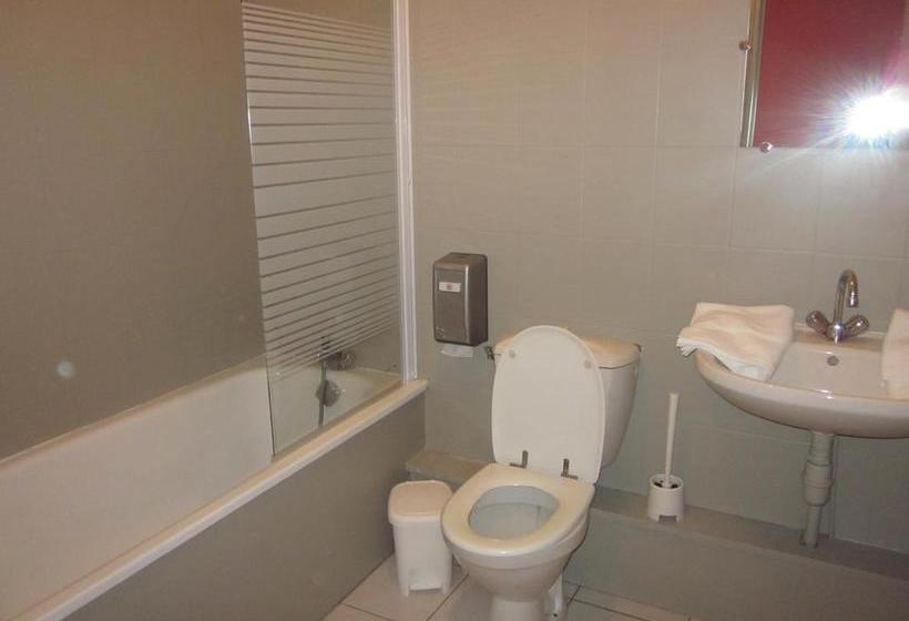 Отель Auberge Des Volcans D Auvergne