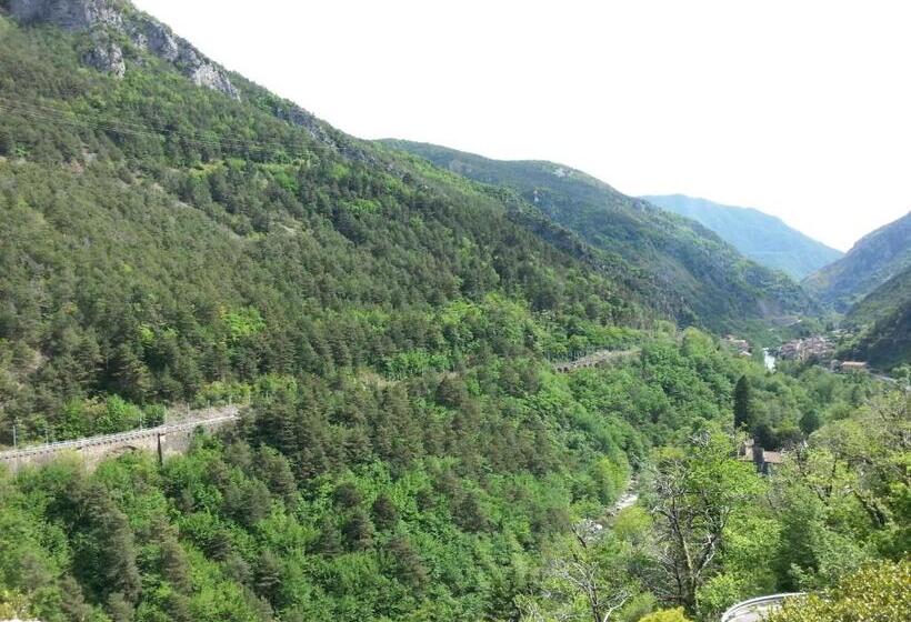 ホテル Auberge Saint Martin