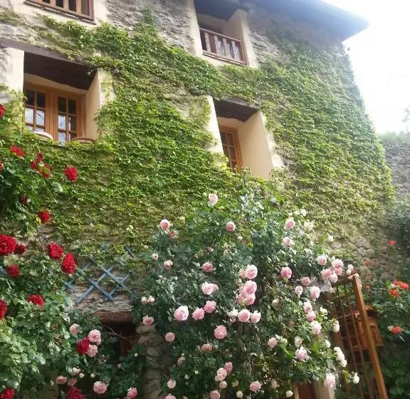 ホテル Auberge Saint Martin