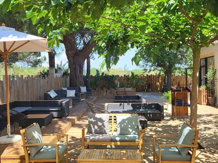 هتل Hôtel De La Mer