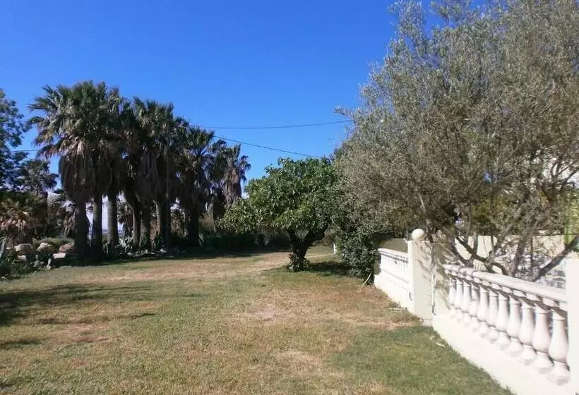 هتل Hôtel De La Mer