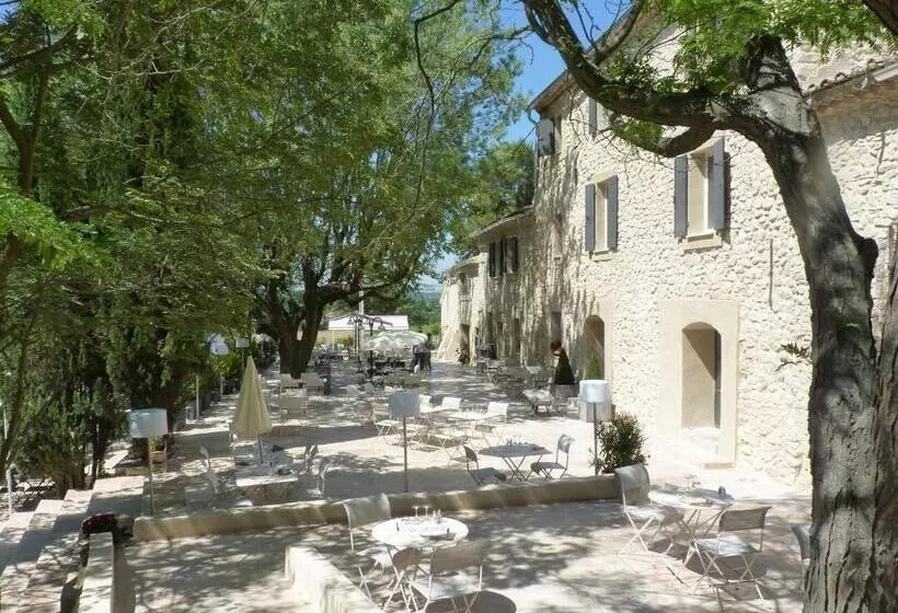 ホテル La Bastide De Venelles