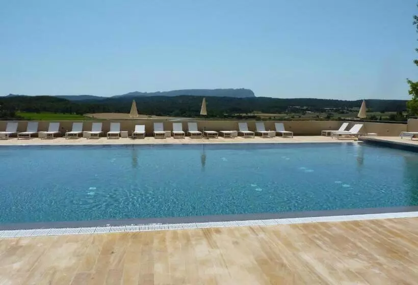 ホテル La Bastide De Venelles