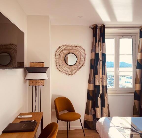 호텔 Restaurant De La Tour