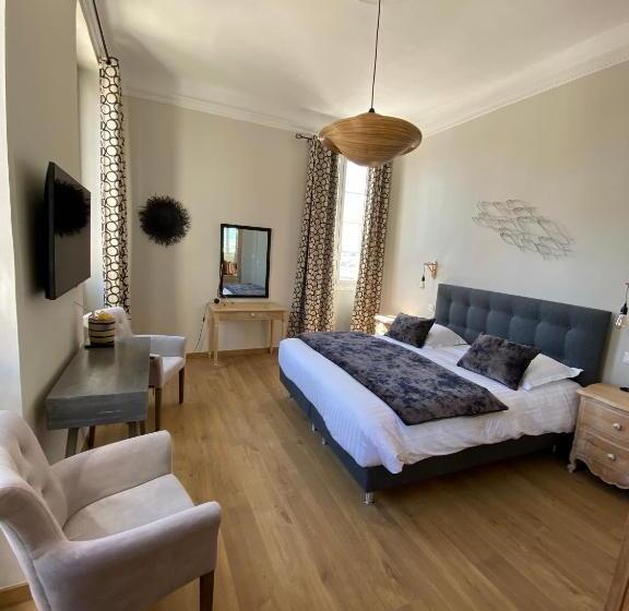 호텔 Restaurant De La Tour